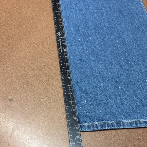 Stylish Blue Wide Leg Jeans for Women - Picture 7 of 16